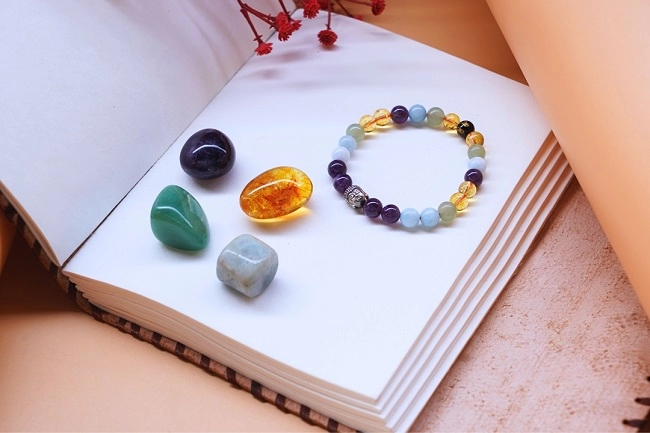 How To Pick Right Crystal According To Your Zodiac Sign