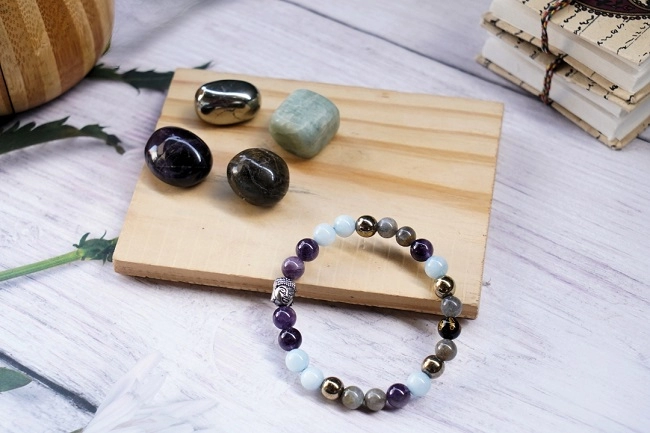 How To Pick Right Crystal According To Your Zodiac Sign
