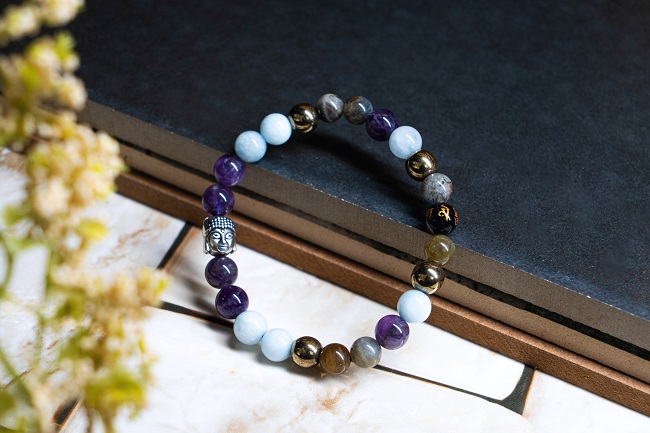 AQUARIUS Zodiac  Miracle Crystal Bracelet