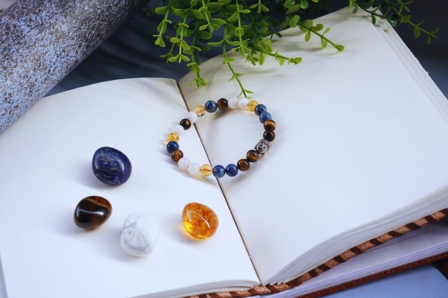 LIBRA Zodiac Miracle Crystal Kit