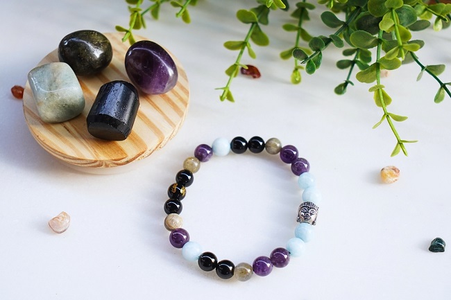 SCORPIO Zodiac Miracle Crystal Kit