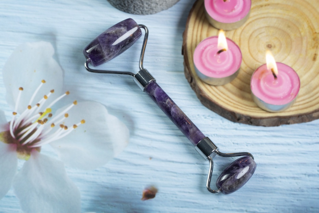 Amethyst Miracle Face Roller