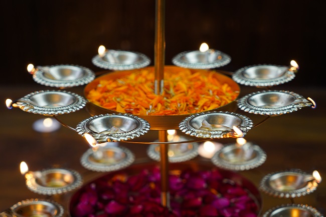 Antique 2 Layer Urli Diya Stand For Home Decor