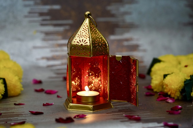 Antique Tealight Hanging Lantern