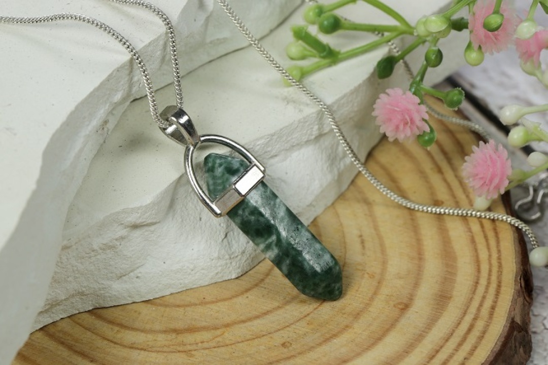 Green Fluorite Pencil Pendant