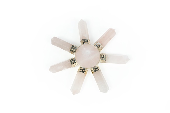 Reiki Crystal Rose Quartz Pyramid Generator