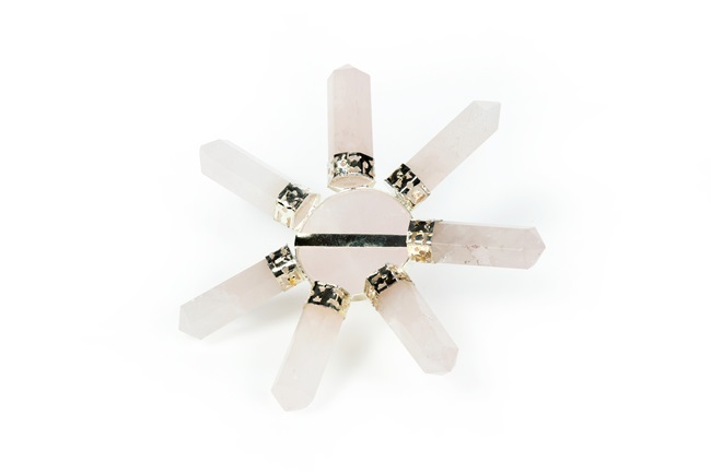 Reiki Crystal Rose Quartz Pyramid Generator