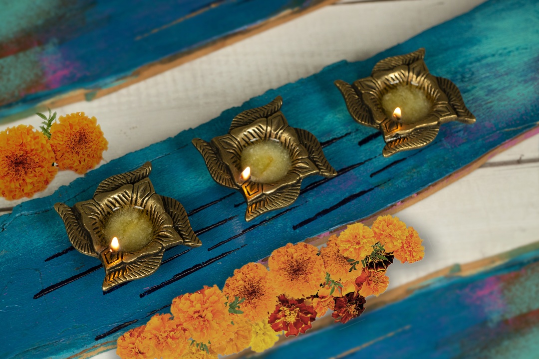 Traditional Swastik Brass Diya 1 Piece