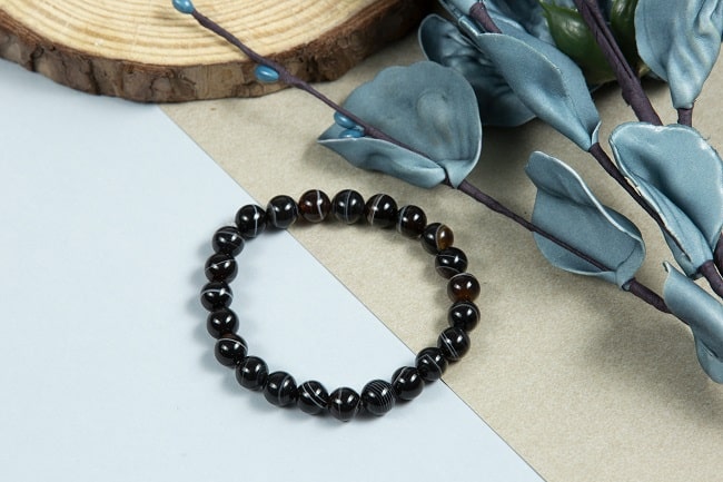 Strength and Grounding Miracle Black Sulemani Hakik Bracelet