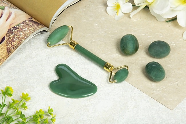 Green Jade Miracle Face Roller