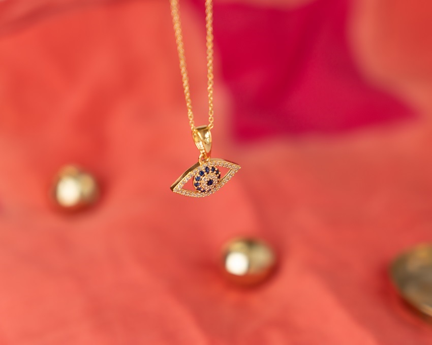 Buy Evil Eye Pendant With Chain Online From Premium Crystal Store at