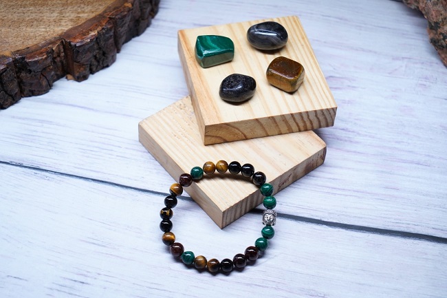 CAPRICORN Zodiac Miracle Crystal Kit