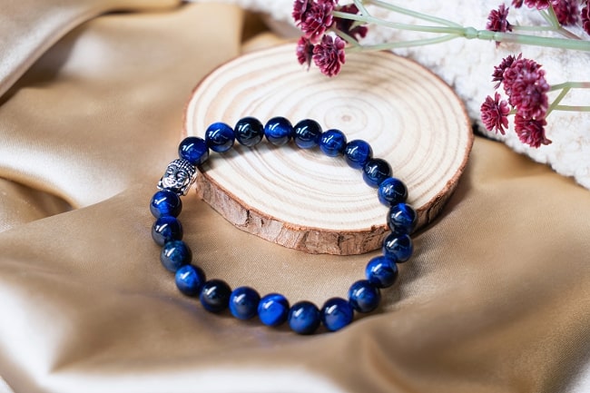 Public speakers Blue Tiger Eye Bracelet