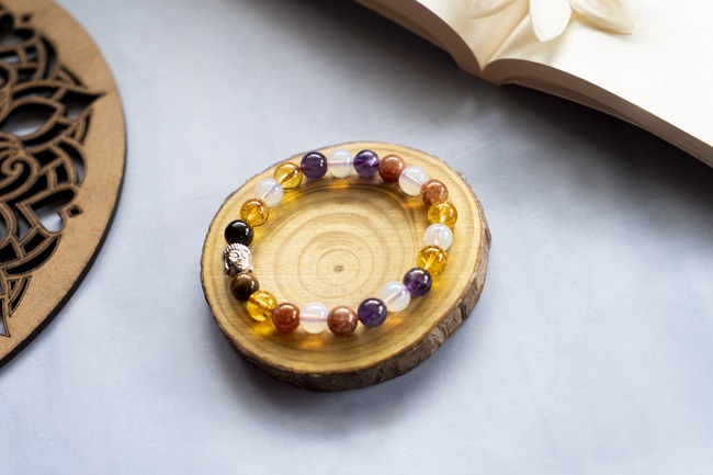 Government Job Bracelet