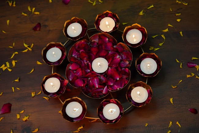 Decorative Flower Urli Bowl Perfect For Water Flower Arrangement