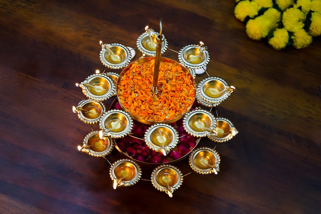 Antique 2 Layer Urli Diya Stand For Home Decor